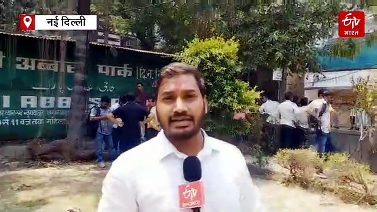 दिल्ली के 'फ्लरिश स्टे' होटल में भीषण आग, 21 की मौत; चश्मदीदों की बहादुरी से बची कई जिंदगियां, देखें Ground Report