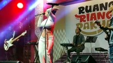SHEPIN MIZA - Yang penting Happy - SI SEXY GOYANG