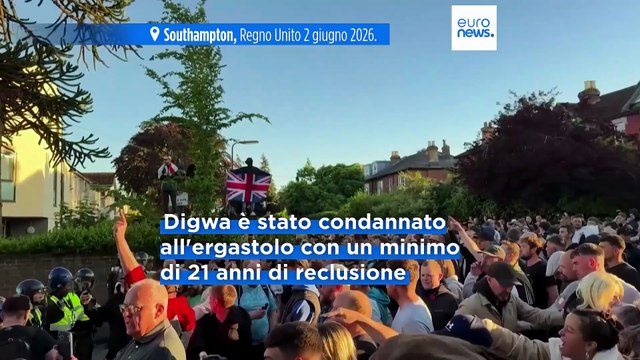 Regno Unito, proteste per l'omicidio dello studente 18enne Henry Nowak