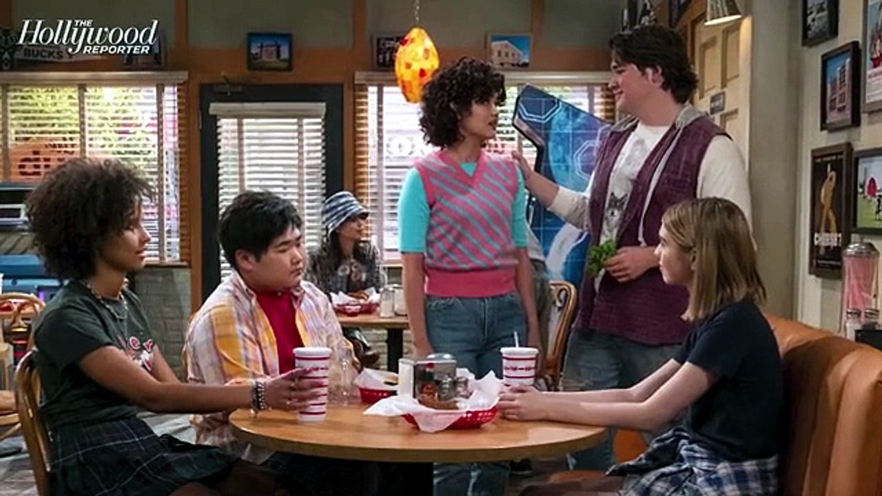 'That '90s Show' Cast Play "So Fly or Bye" With Part 2 Spoilers | THR Video [Full Movie]