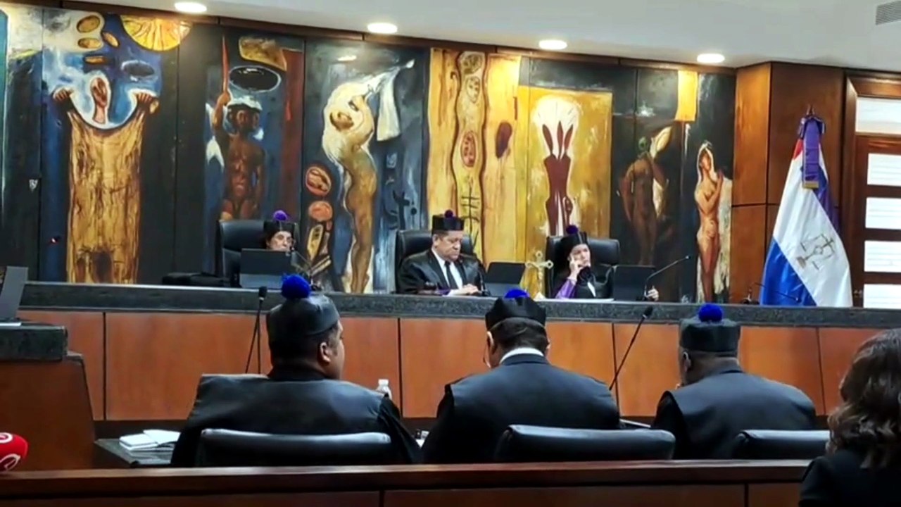 Suprema Corte conoce apelación de fiscal acusado de recibir soborno en caso Senasa