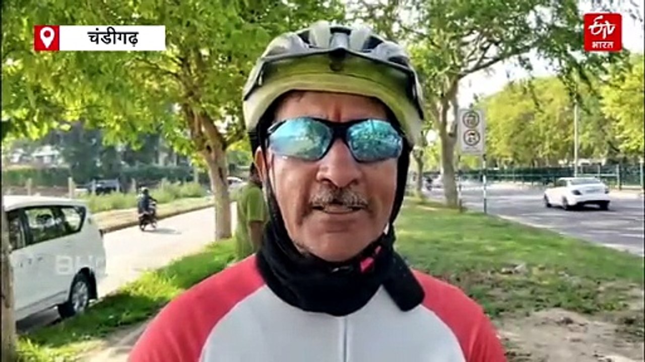 रिटायरमेंट की उम्र में फर्राटे से साइकिल दौड़ा रहे चंडीगढ़ के रूपेश बाली, रोजाना 100 किलोमीटर मारते हैं पैडल