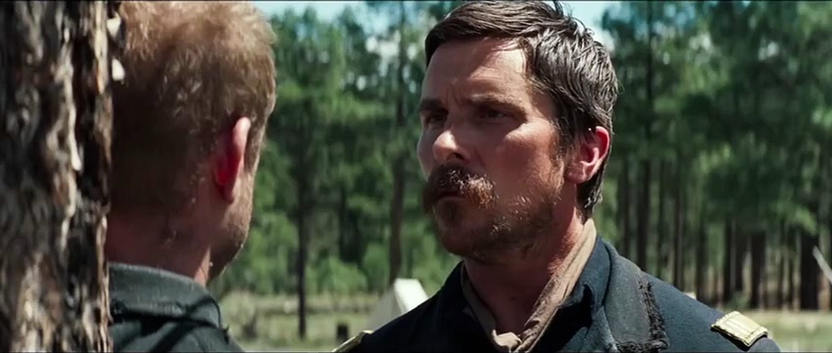 Hostiles Tráiler VO