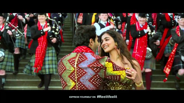 Chunnari Chunnari - Let’s Go | Hai Jawani Toh Ishq Hona Hai |Varun,Mrunal,Pooja| In Cinemas 5th June