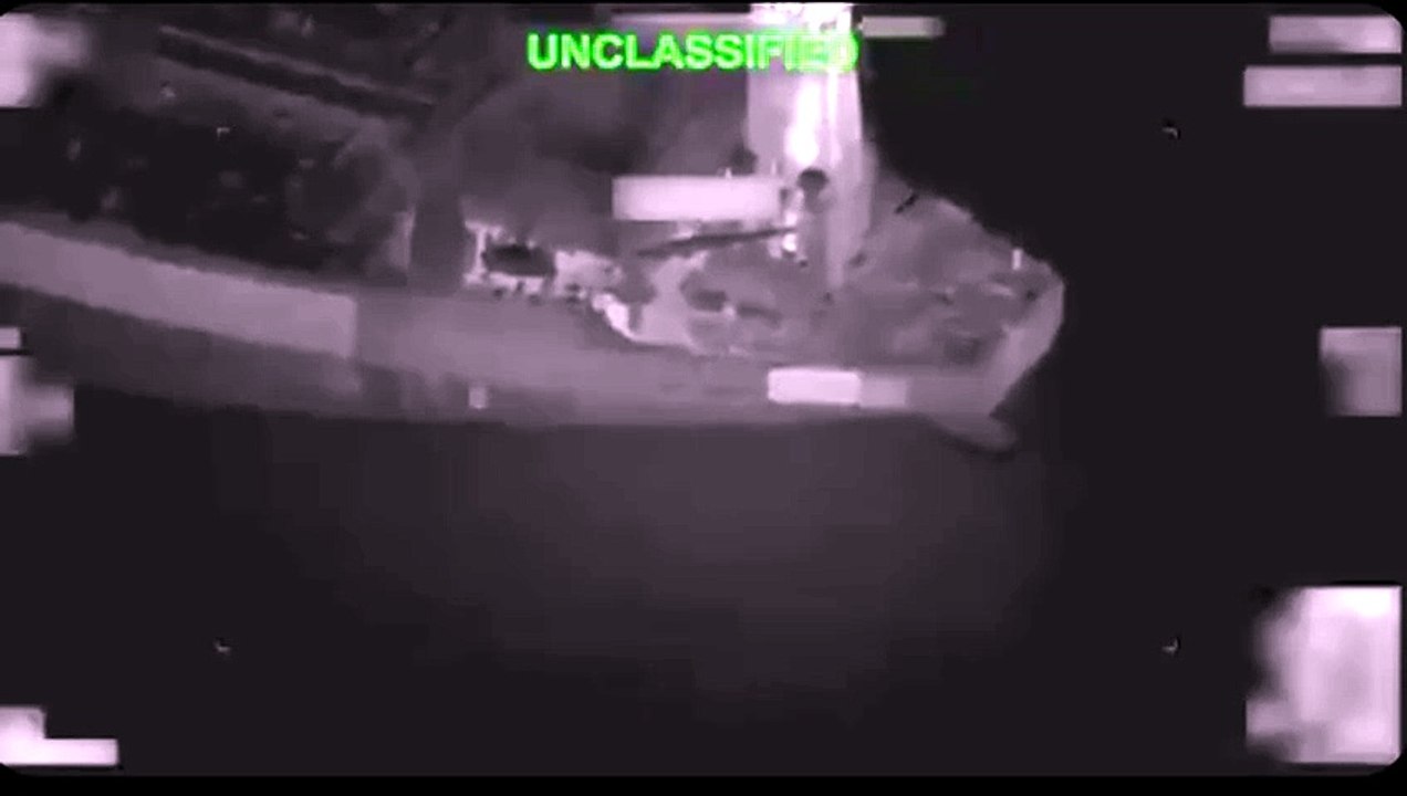 🇺🇸⚓ Les États-Unis ont annoncé avoir neutralisé un navire qui aurait tenté de violer le blocus américain imposé aux ports iraniens. 🇮🇷⚠️