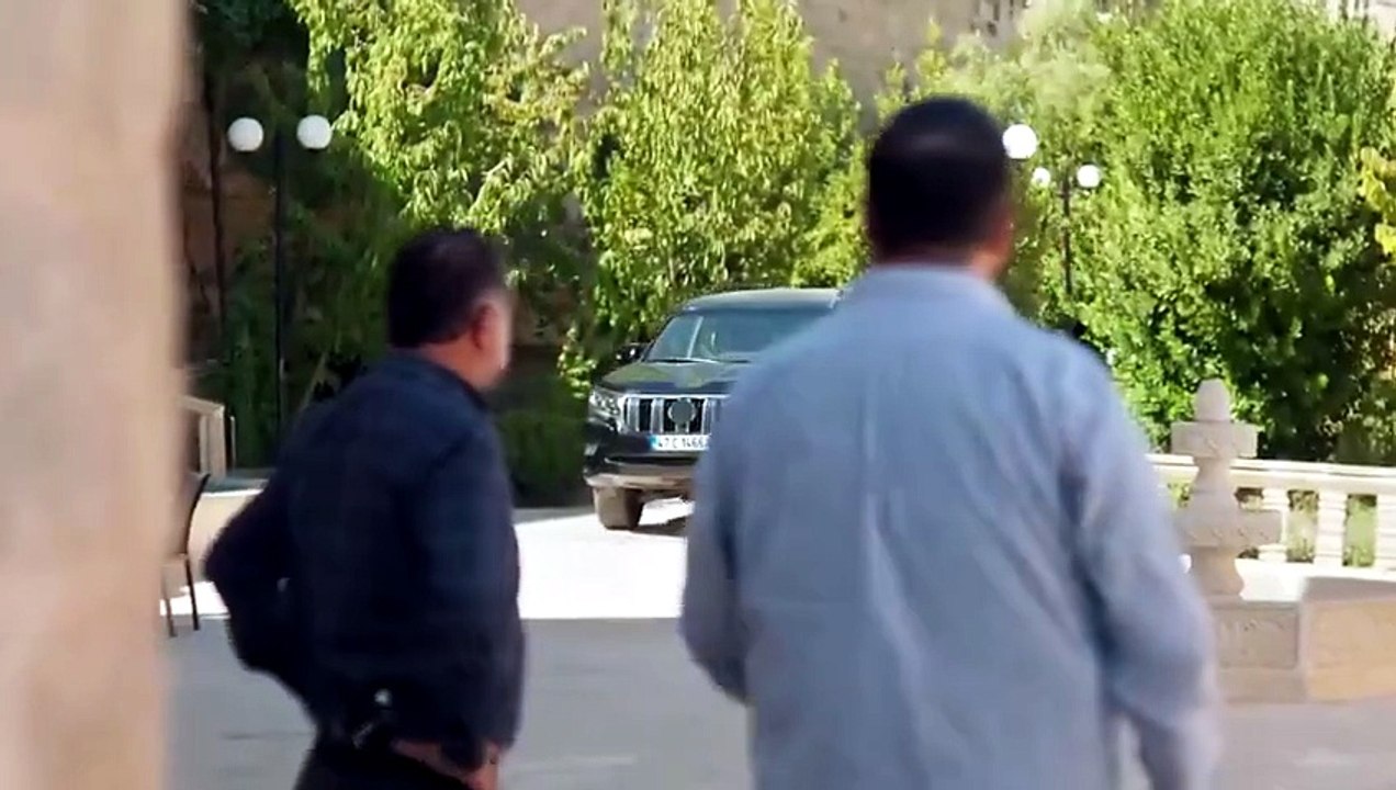 مسلسل المدينة البعيدة 2 الحلقة 142 مدبلجة