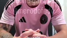 Messi saludó a dos chicos de Berazategui que pintaron un mural con su rostro