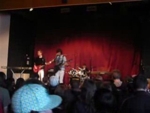 Seven nations army par ...NOUN...