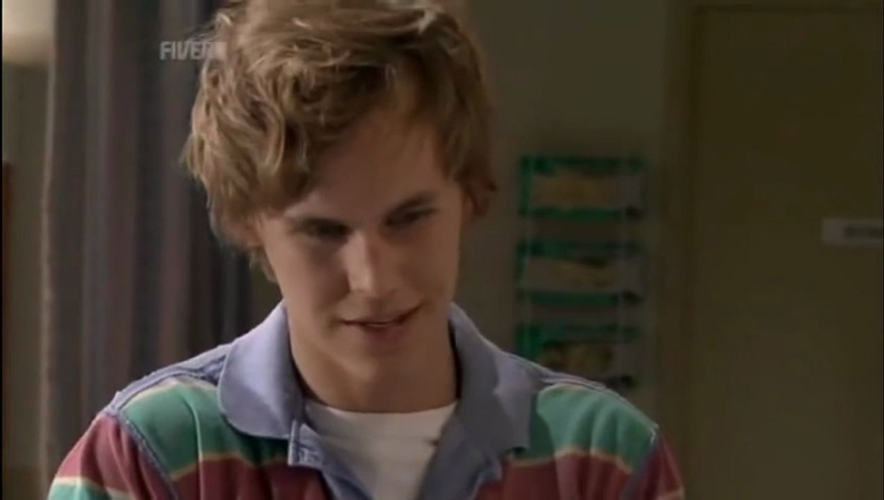 Home And Away 4217
