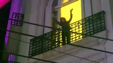 El movimiento feminista terminó en la casa de CFK