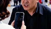 地铁站分开后，她追悔莫及！
