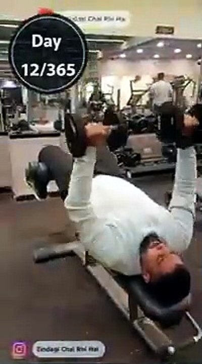 🔥 Day 12/365 – Gym Journey 💪 | Chest & Triceps Day | ‪@ZindagiChalRhiHai‬