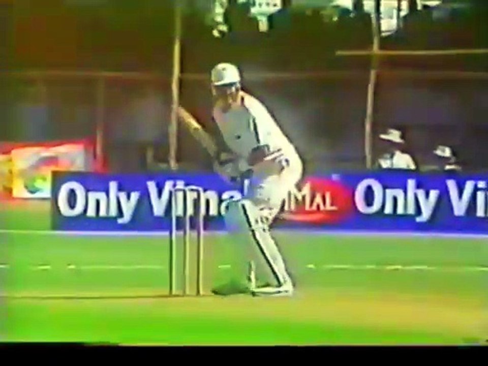 Graham Gooch 92 vs WI at Jaipur in 1987 World Cup