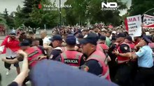 Albania: czwarty dzień protestów przeciw ośrodkowi powiązanemu z Trumpem