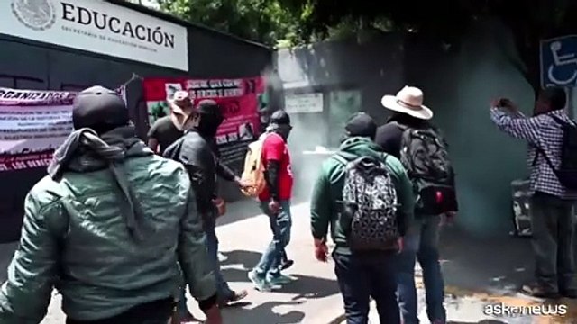 Caos e proteste a Città del Messico a pochi giorni dai Mondiali