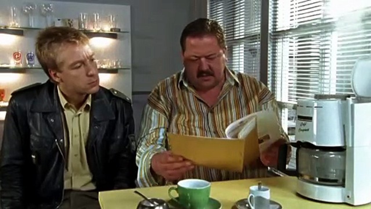 Die Rosenheim-Cops S04E10-Mord im Paradies