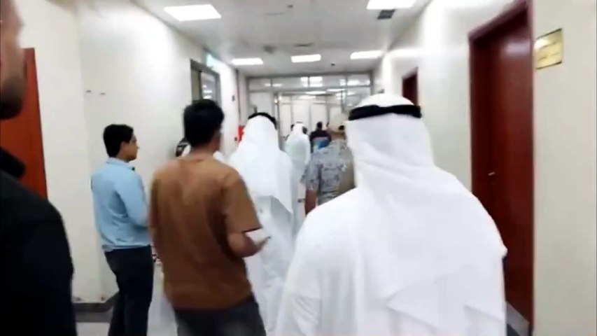 السلامة أولا القوى العاملة