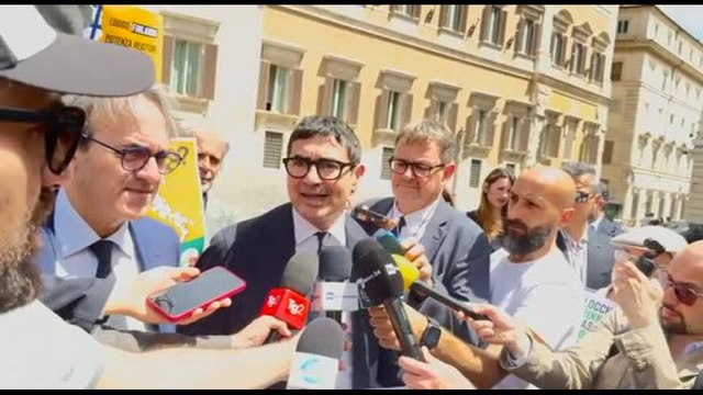 Fratoianni: altro che patrioti, nucleare contro interessi nazionali