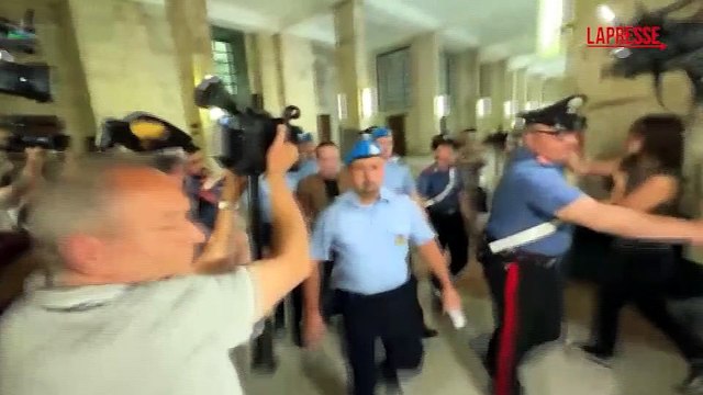 Femminicidio Pamela Genini, l'arrivo in tribunale di Gianluca Soncin per il processo