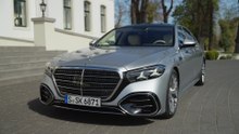 Mercedes-Benz S 450 d 4MATIC Design Preview in High tech silver