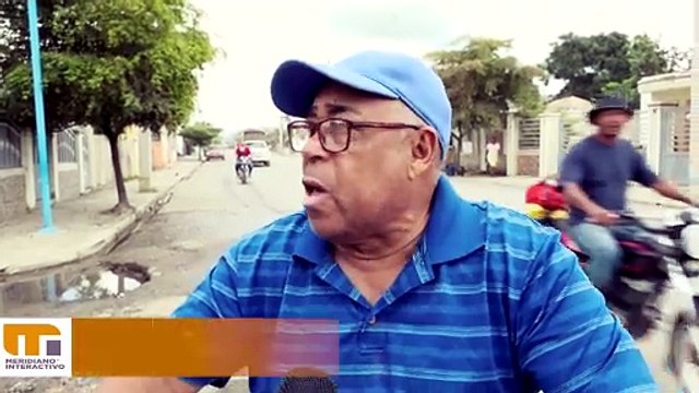 “Pimentel entre hoyos y abandono”