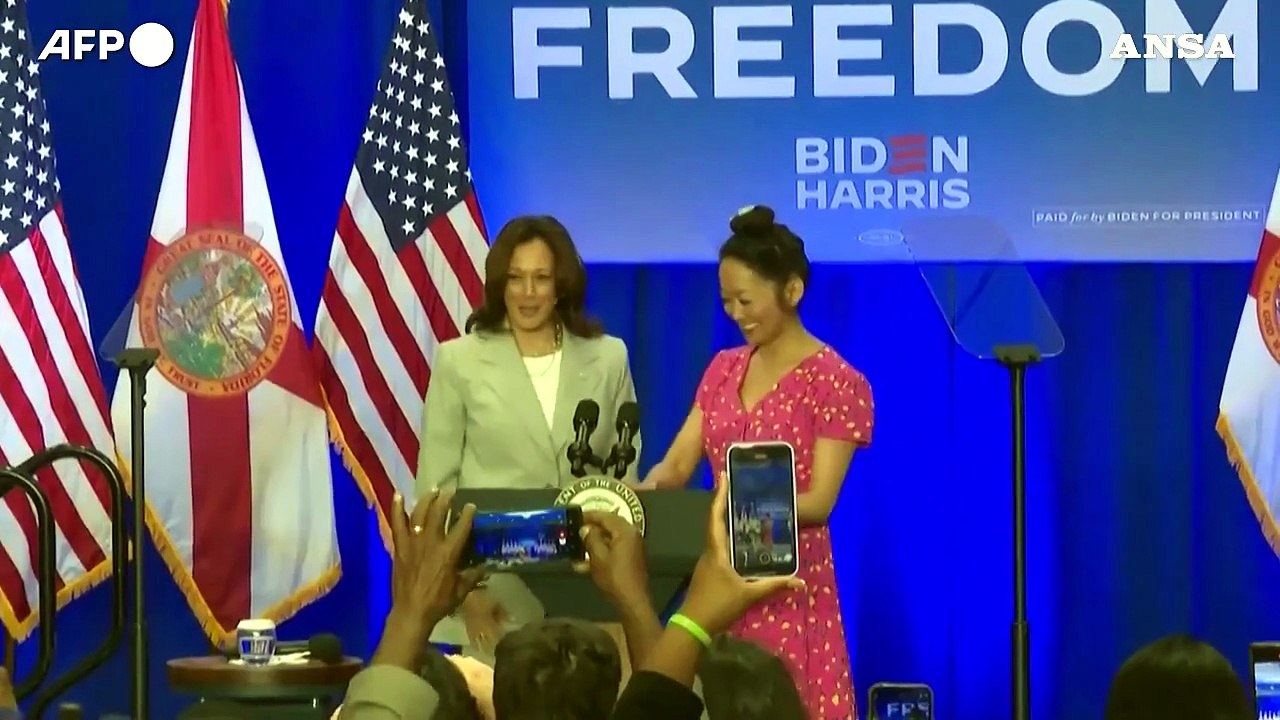 Biden si ritira e appoggia Kamala Harris per la corsa alla Casa Bianca