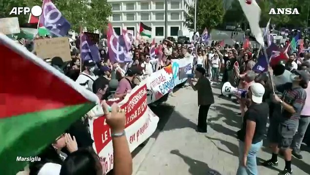Francia, manifestazioni contro Macron in diverse citta'