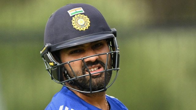 वनडे सीरीज से पहले रोहित शर्मा की फिटनेस ने बढ़ाई टीम इंडिया की चिंता