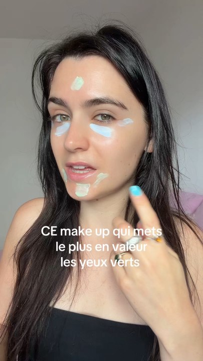 CE make up qui mets en valeur les yeux verts ✨