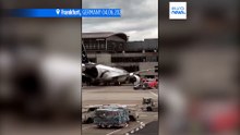 Flughafen Frankfurt: Lufthansa-Maschine bricht zusammen, mehrere Verletzte