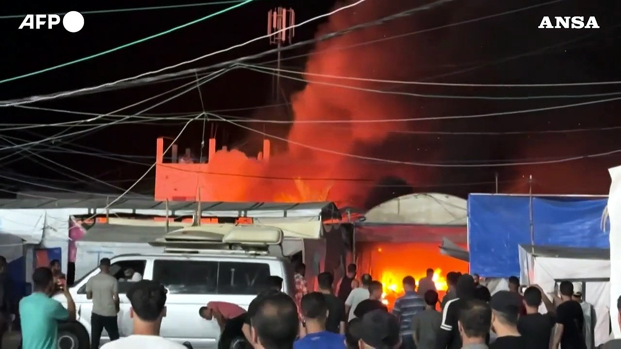 Gaza, raid dell'Idf su ospedale a Deir al Balah: 4 morti e oltre 20 feriti