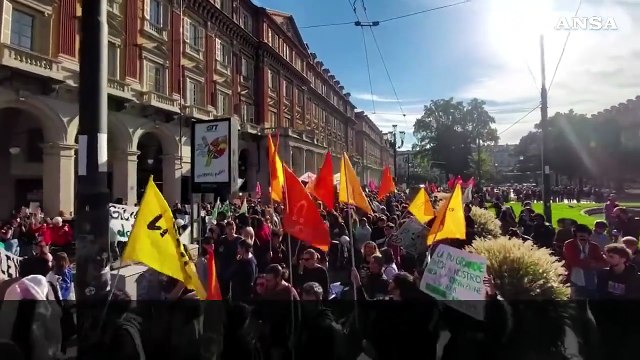 A Torino tornano in piazza i Fridays for Future
