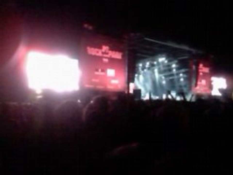 Rage Against The Machine - Killing in the name Live @RIP2008