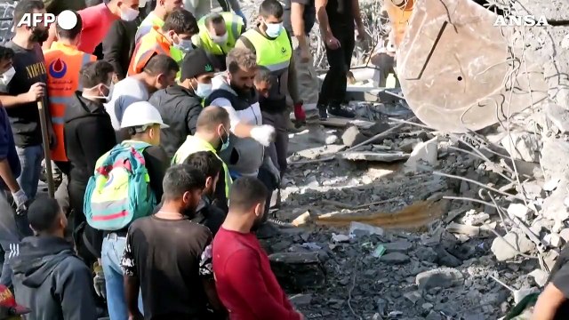 Libano, attacco di Israele a nord di Beirut, almeno 20 morti