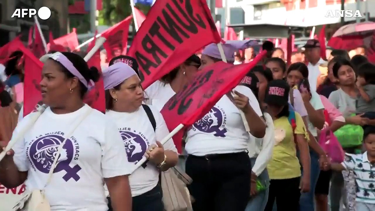 25 novembre, cortei per le donne nei Paesi dell'America Latina