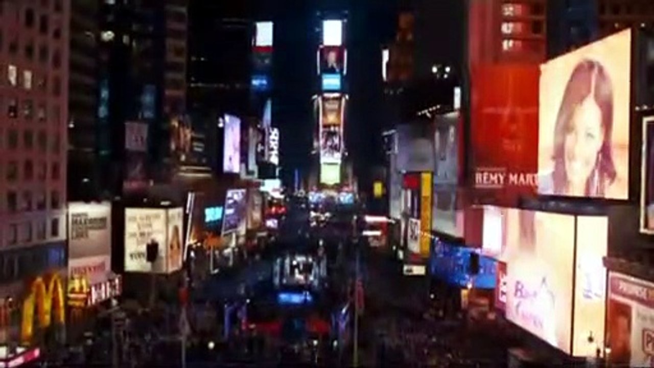 NOCHE DE FIN DE ANO (2011) Trailer - SPANISH [Full Movie]