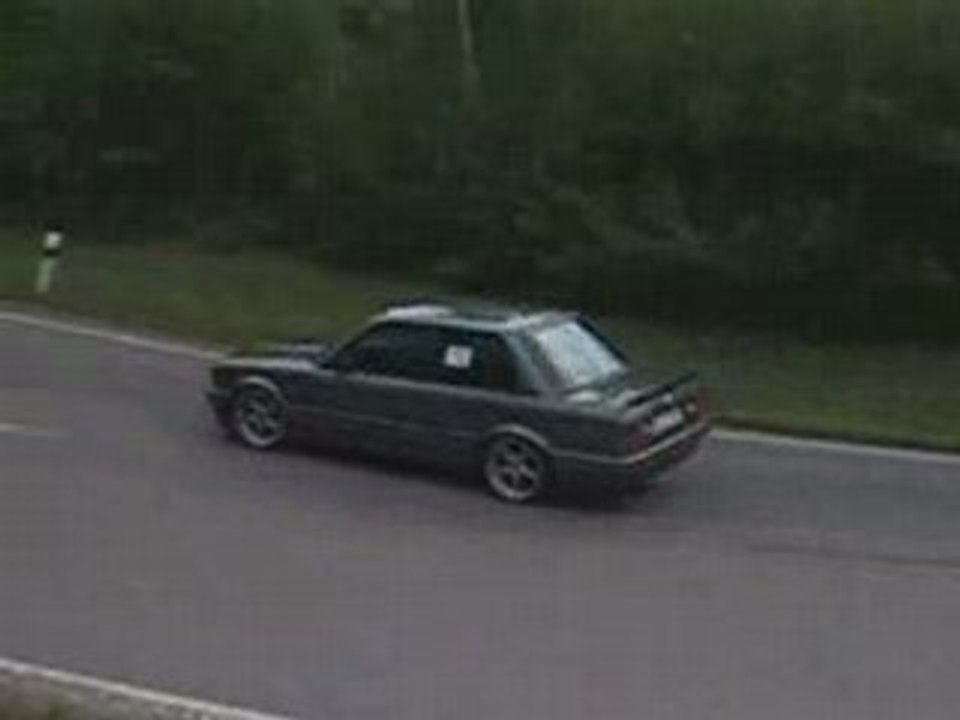 Drift BMW E30_