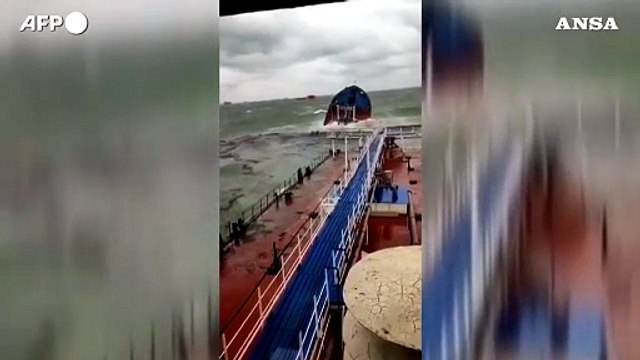 Tempesta nel mar Nero, naufragio per due petroliere russe