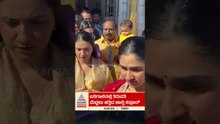 ಬರಿಗಾಲಿನಲ್ಲಿ ತಿರುಪತಿ ಮೆಟ್ಟಿಲು ಹತ್ತಿದ ಜಾನ್ವಿ ಕಪೂರ್ | #janvikapoor #tirupati #suvarnanews
