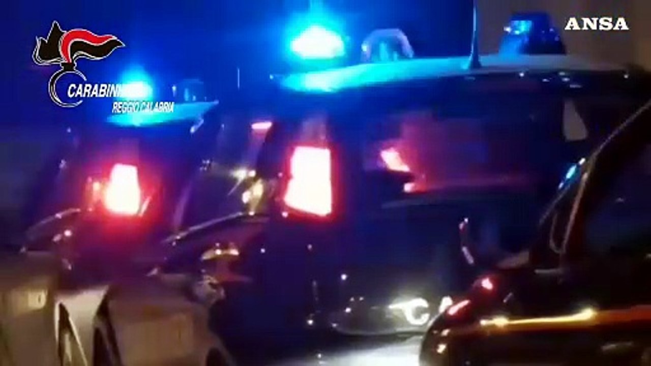 Bovalino, uomo trovato morto in un edificio: fermati i due figli, uno minore