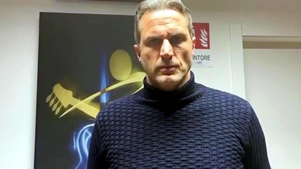 Ragazzo E Cesari