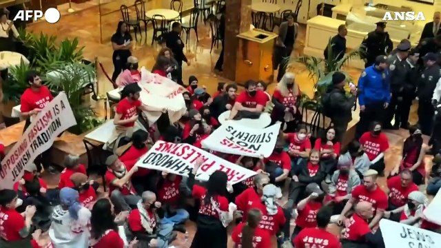 New York, manifestanti pro-Palestina arrestati nella Trump Tower