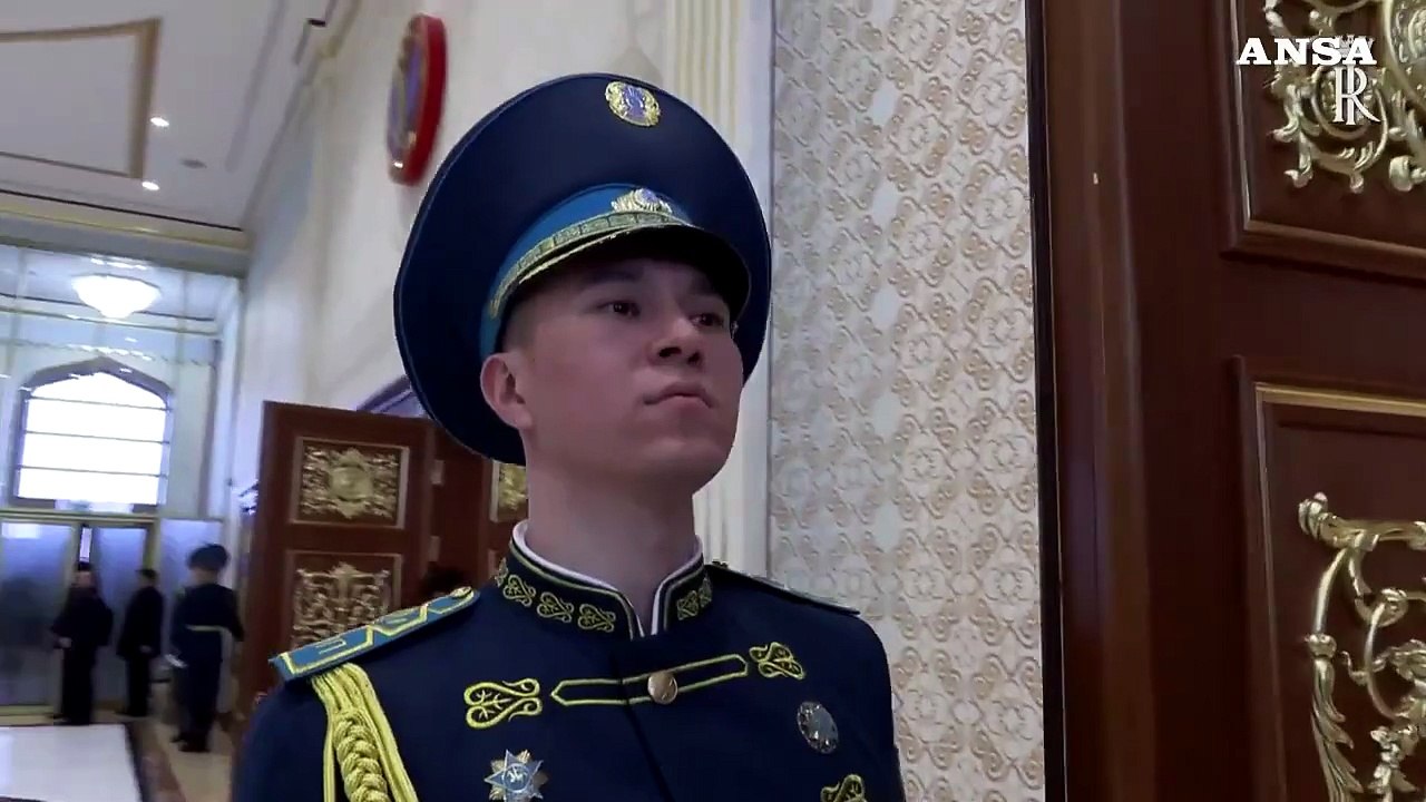 Mattarella incontra ad Astana il presidente del Kazakhstan Tokayev
