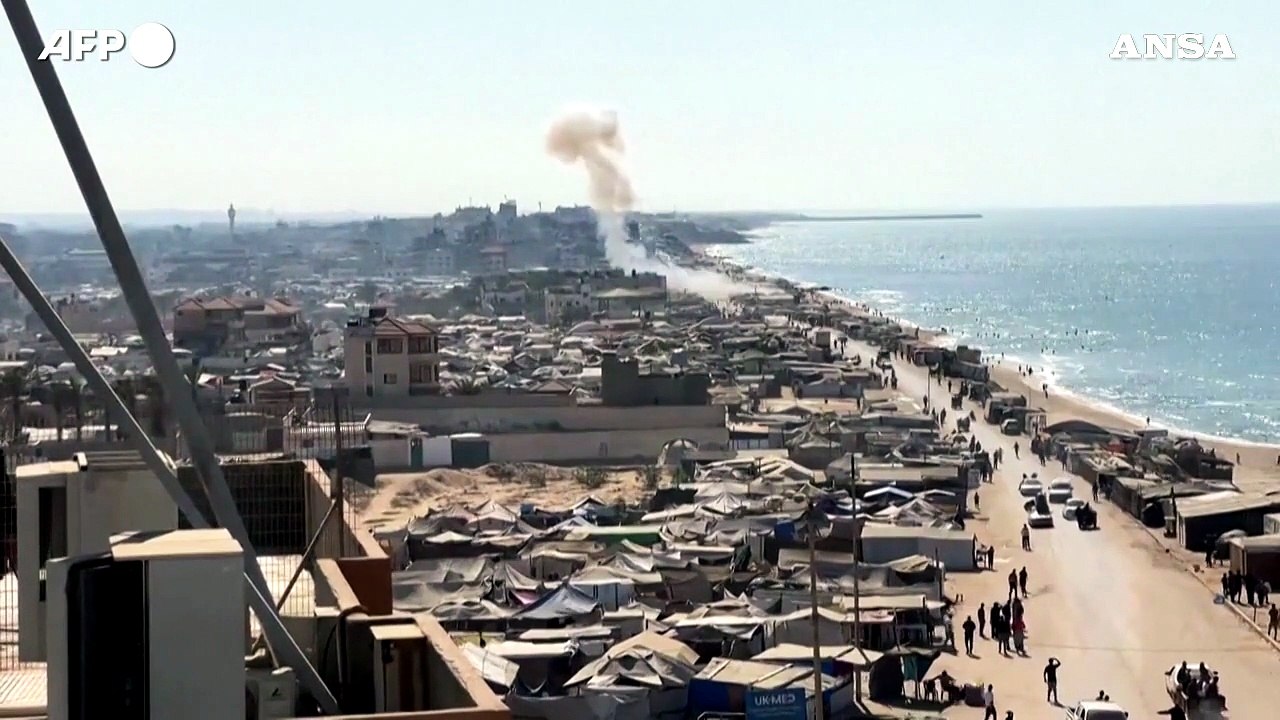 Gaza, violata la tregua: immagini di nuove colonne di fumo
