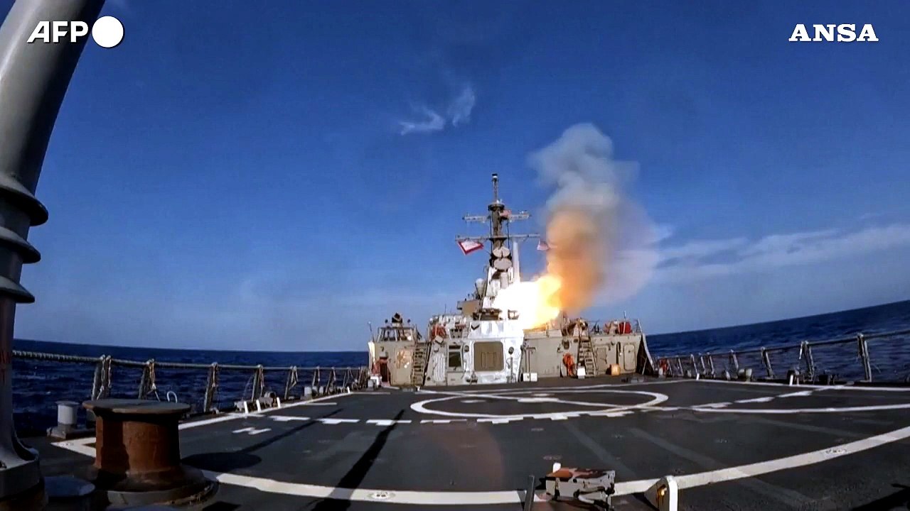 Yemen, l'esercito Usa lancia attacchi contro le basi degli Houthi