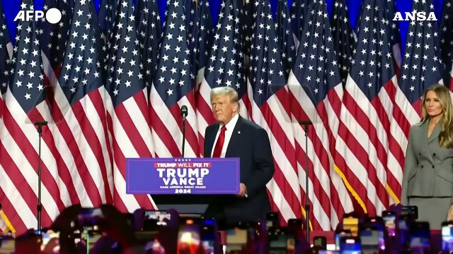 Dazi, migranti e negoziati. Nei primi 100 giorni Trump crolla nei sondaggi