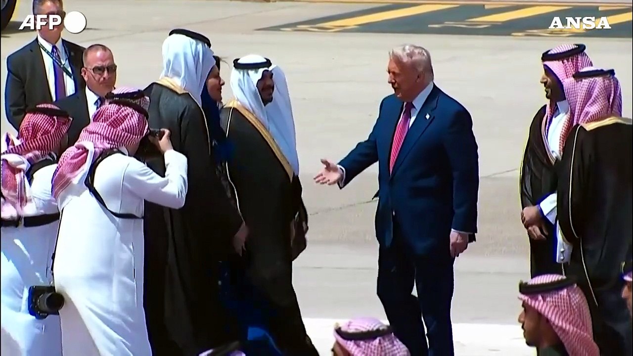 Trump in Arabia Saudita, incontro con il principe bin Salman