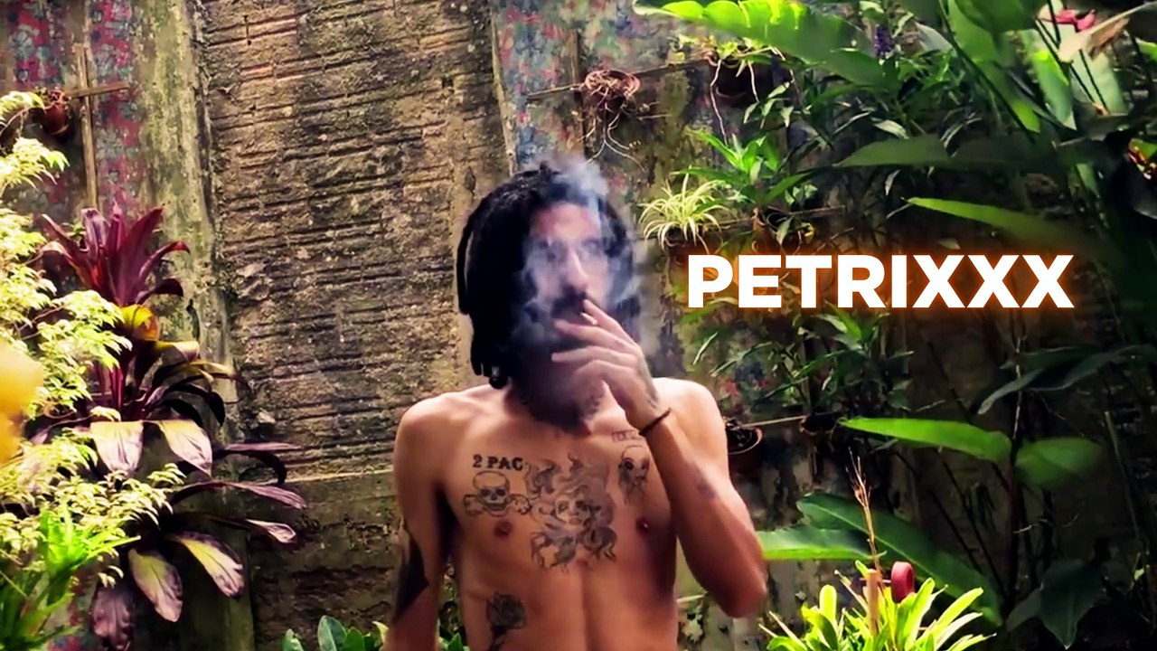 Petrixxx - Marijuana meu amor (Oficial Video Music)