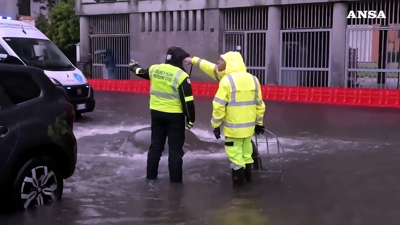 Maltempo a Milano, Seveso e Lambro sul livello di attenzione