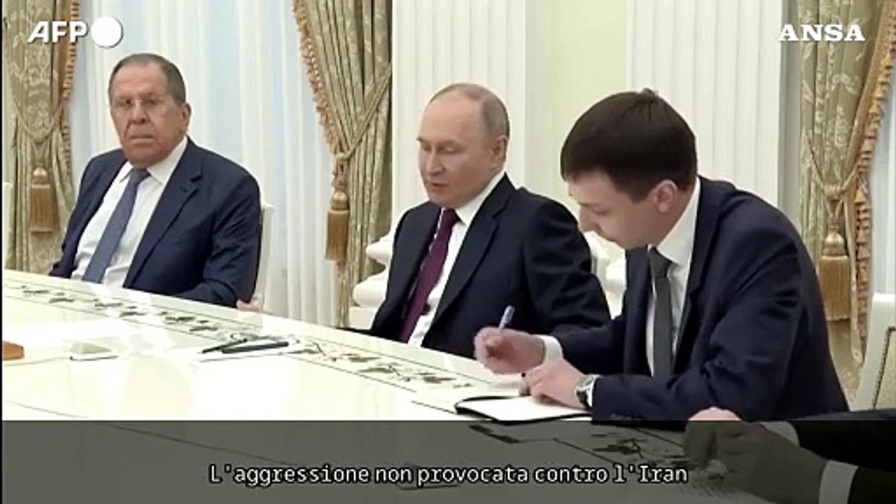 Putin condanna gli attacchi contro l'Iran: "Aggressione immotivata"